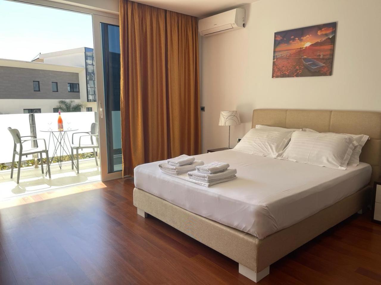 3B Suites Boutique Hotel Saranda Dış mekan fotoğraf